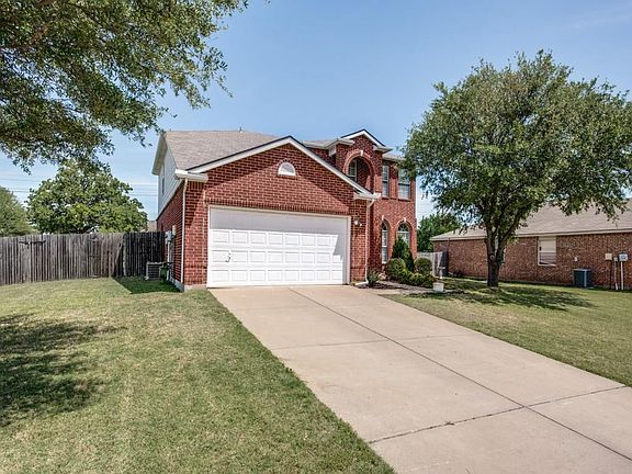 2nd image of 1301 Marble Cove Ln