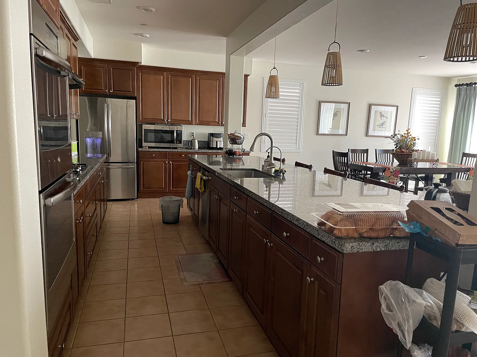 1 bed, 370 sqft, $900 — Photo 3
