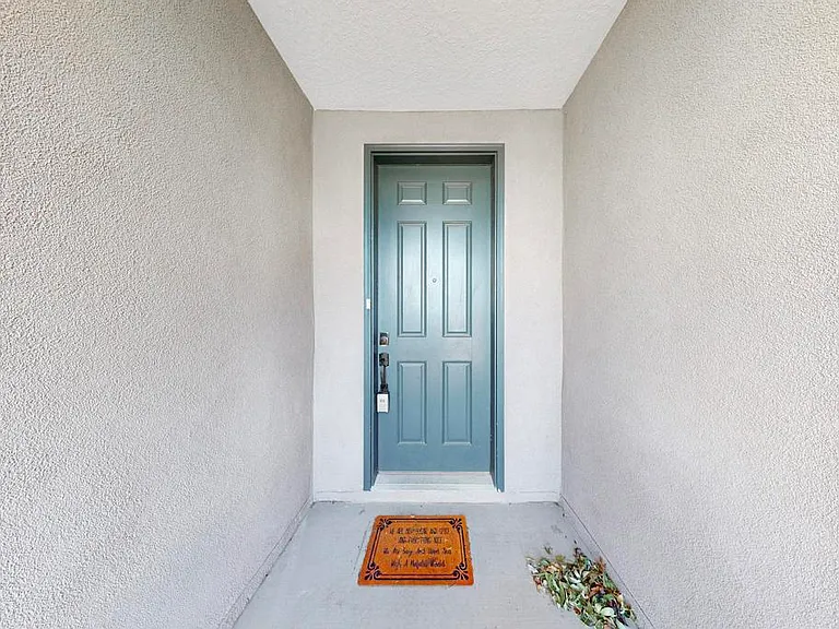 6405 Kings Canyon Cv NE — Photo 6