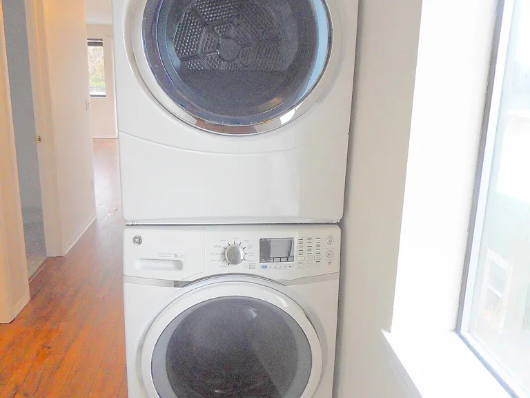 Full-sized laundry