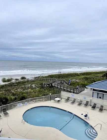 2 bed, 1050 sqft, $1,800 — Photo 4
