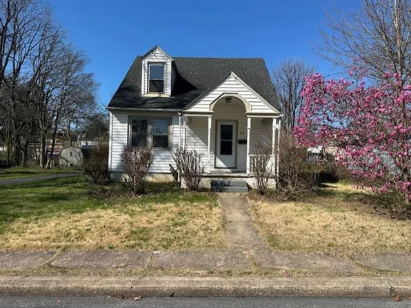 219 Redwood St, Harrisburg, PA 17109