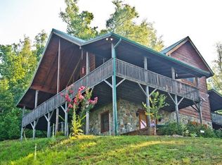 2317 Mountain Crest Dr S, Marion, NC 28752