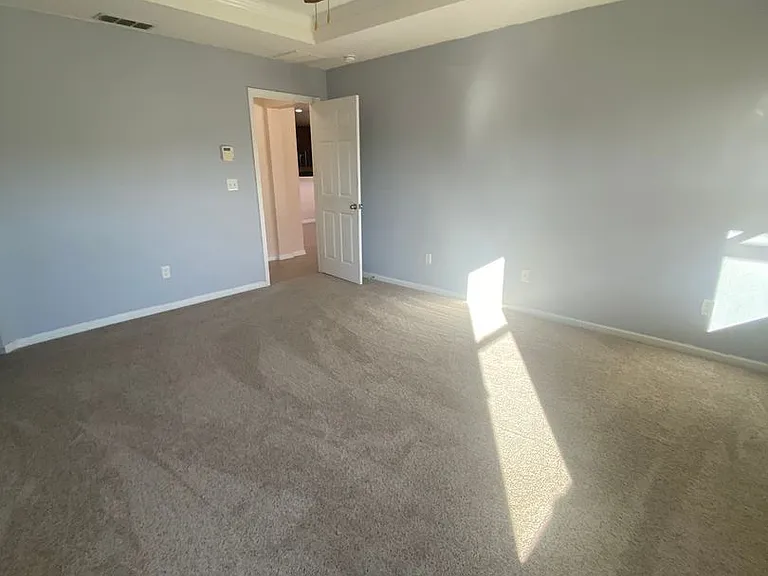 3852 Great Falls Loop — Photo 7
