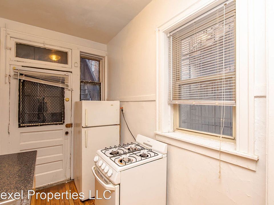 1st image of 1331-1337 W Touhy Ave #2W
