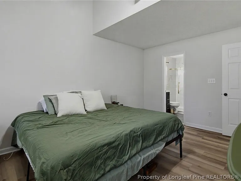 2130 Hull Rd — Photo 23