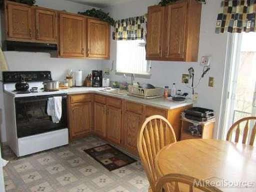 4th image of 27911 Eastwick Sq