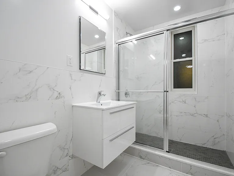 939 Woodycrest Ave #220 — Photo 7