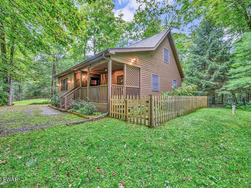 1st image of 28 Hemlock Ln
