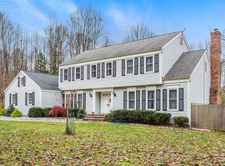 5 Fieldstone Dr, Long Valley, NJ 07853