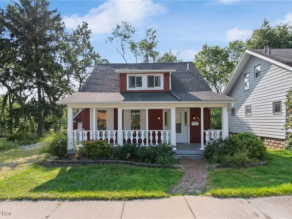 1557 Front St, Cuyahoga Falls, OH 44221