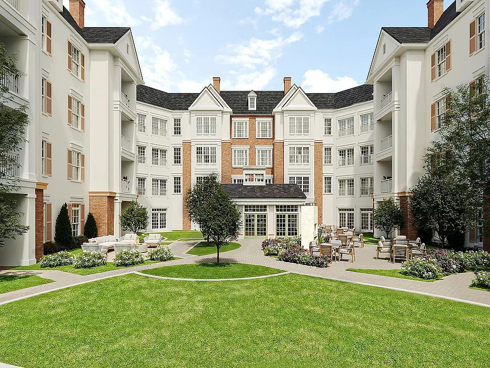 The Summerfield - Courtyard