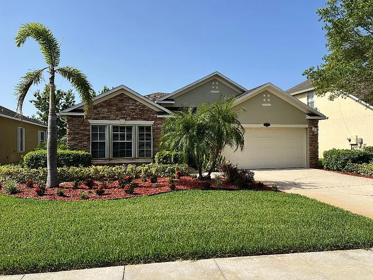 8196 Westfield Cir — Photo 1