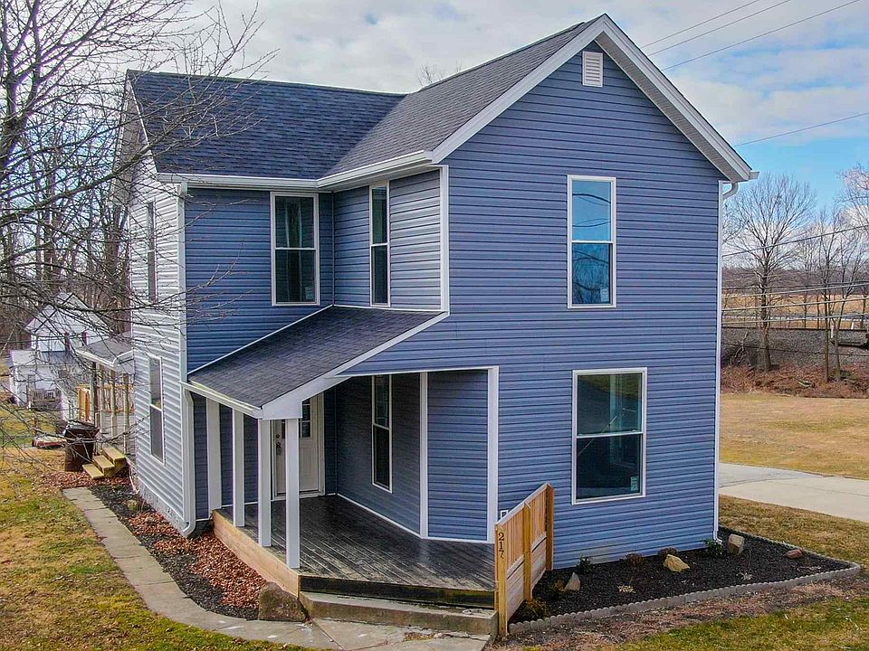 1st image of 217 W Kendall St