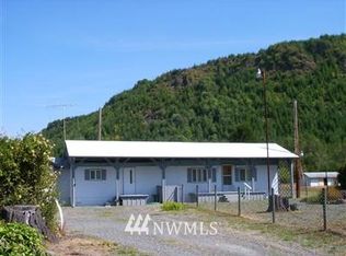 602 Mineral Hill Rd, Mineral, WA 98355