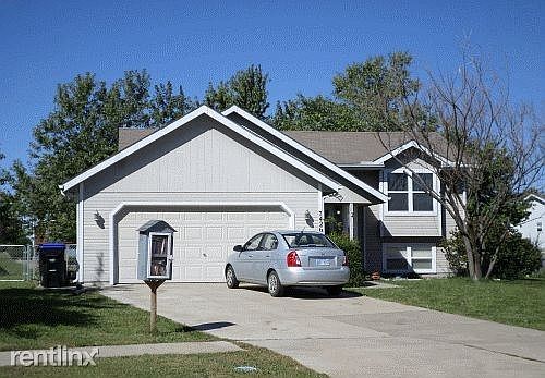 7426 SW 24th Street_Front Photo