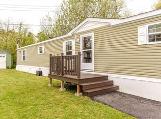 38 Patriot Cir, Plymouth, MA 02360