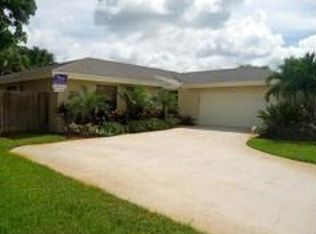 17722 Briar Patch Trl, Boca Raton, FL 33487