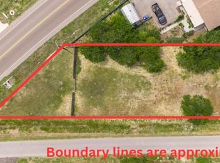4122 & 4126 Summit Dr, Corpus Christi, TX 78418