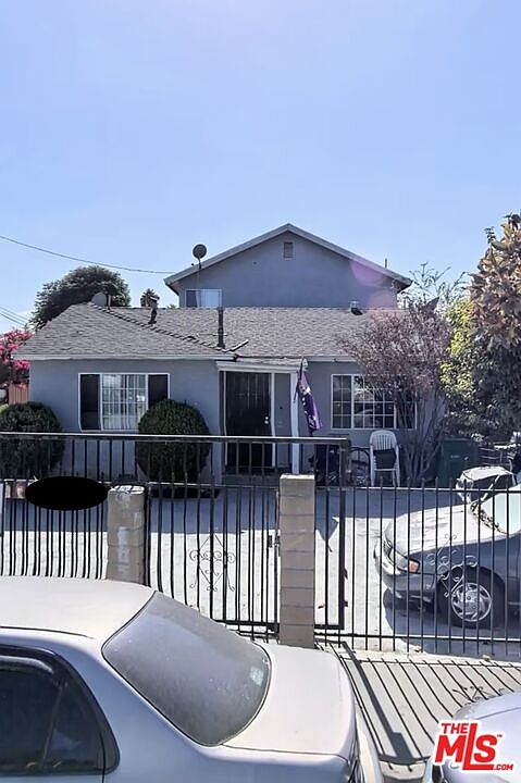 1st image of 13836 Foster Ave