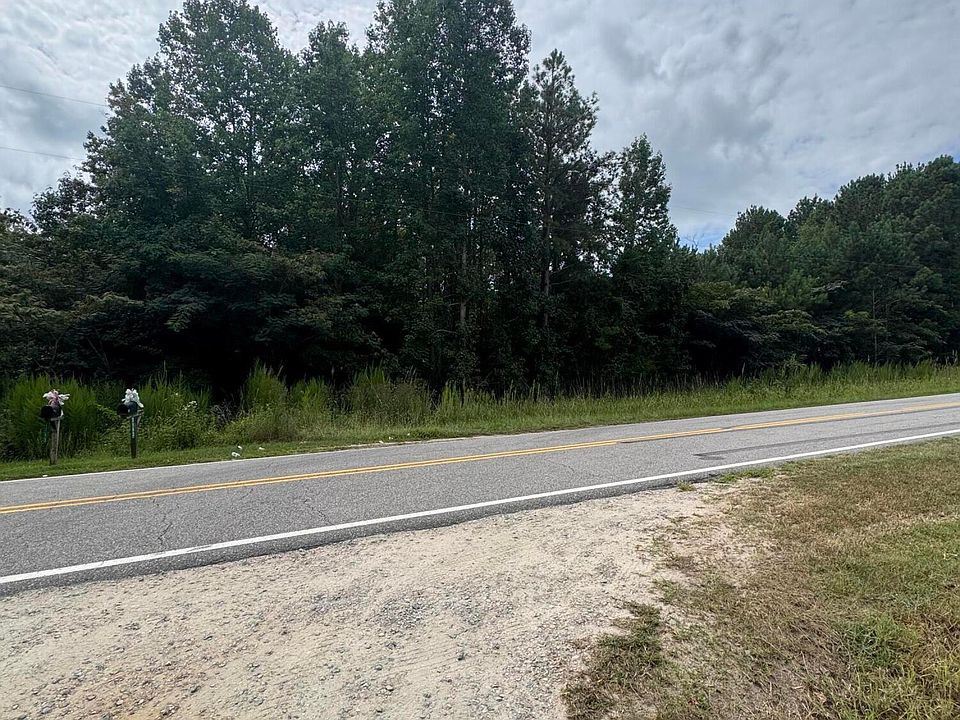 2nd image of 2140 Laurel Mill Centerville Rd