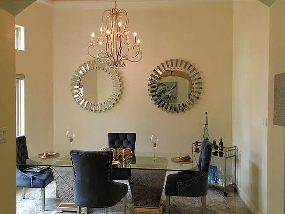 5th image of 3026 Hawthorne Ave