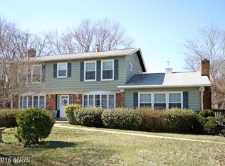 4900 Wakefield Chapel Rd, Annandale, VA 22003