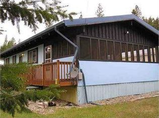 41955 Vernon Rd, Loon Lake, WA 99148