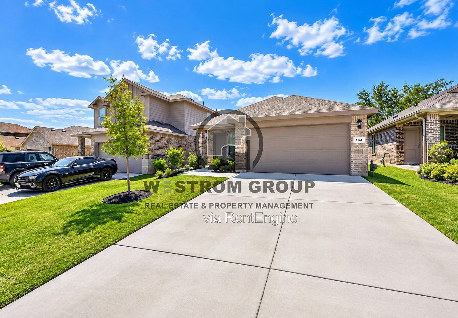 3 bed, 2.0 bath, 1440 sqft, $1,995 — Photo 3