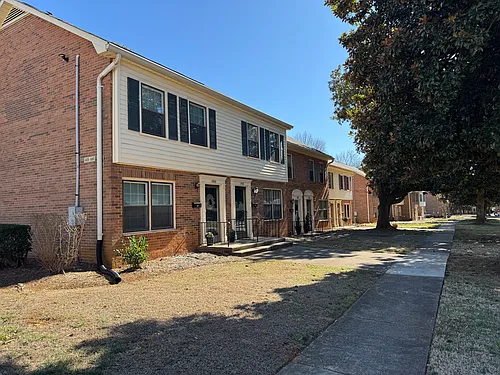 4663 Old Lantern Way Photo 1