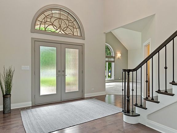 5th image of 4104 Royal Fox Dr