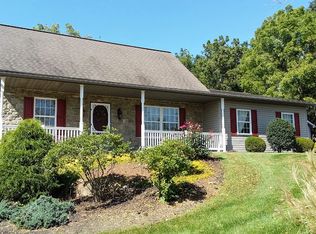 273 Meadow Ln, Quarryville, PA 17566