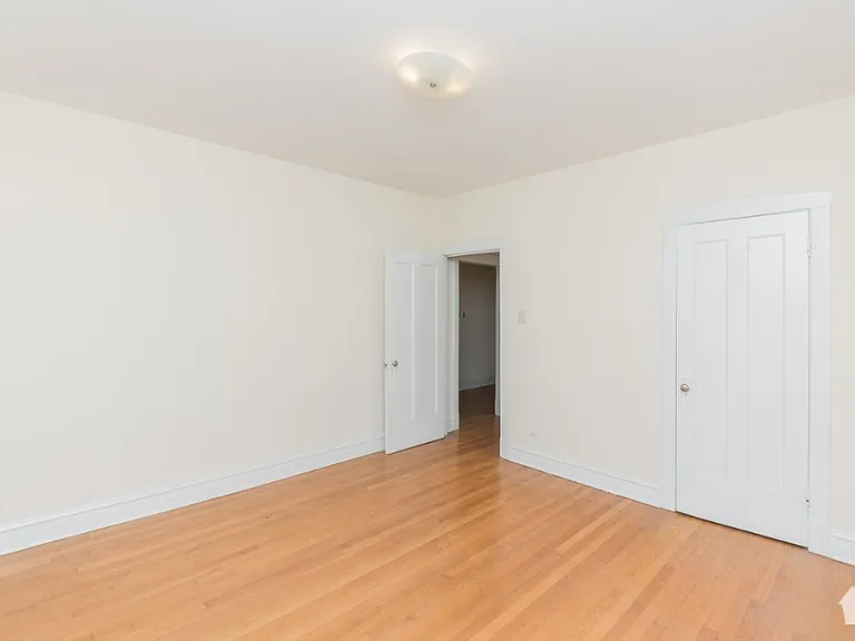 1839 W Foster Ave #3 — Photo 8