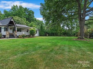 4735 Water Oak Rd, Charlotte, NC 28211