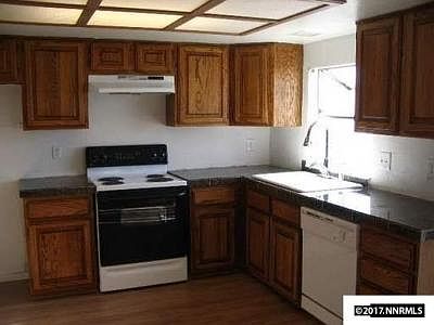 5th image of 2031 Sycamore Glen Dr