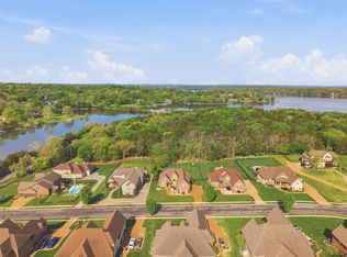 107 Avalon Bay Dr, Old Hickory, TN 37138