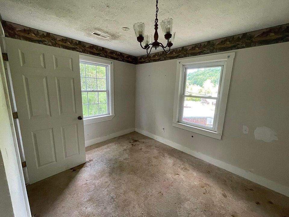 25th image of this home