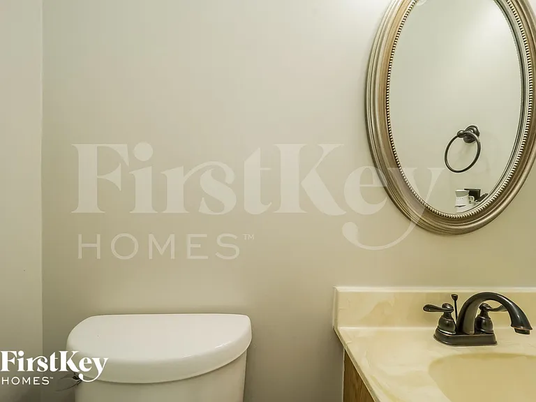 1303 Wakefield Pl — Photo 14