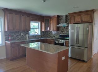 1607 W 7th St, Piscataway, NJ 08854