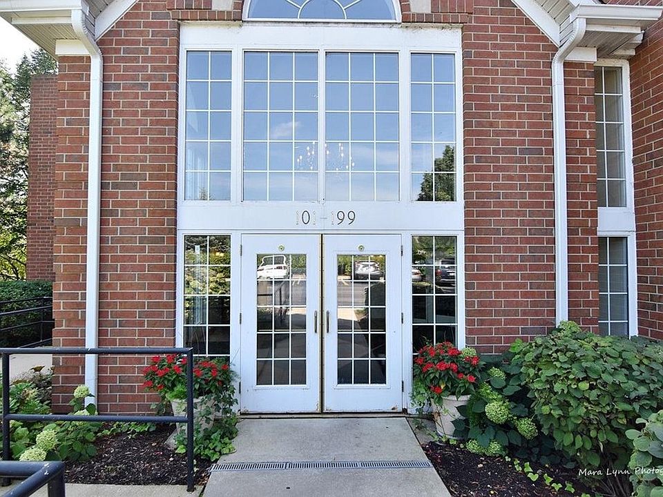1st image of 111 Hunt Club Dr