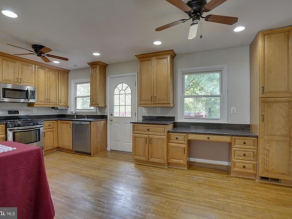 4th image of 13516 Carmel Ln