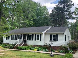 136 Brian Pl, Tappahannock, VA 22560