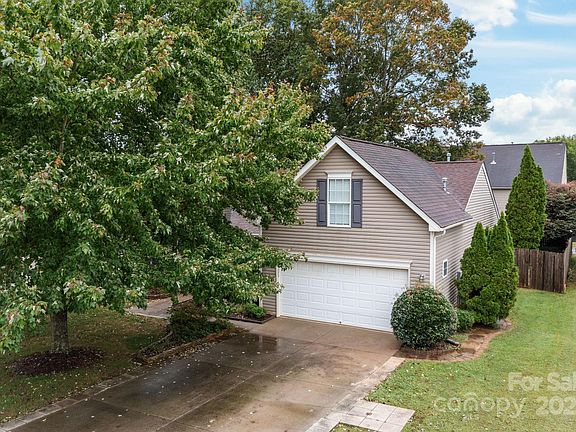 2nd image of 103 Golden Valley Dr