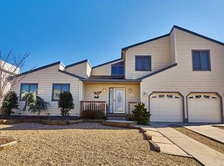 132 Peter Rd, Manahawkin, NJ 08050