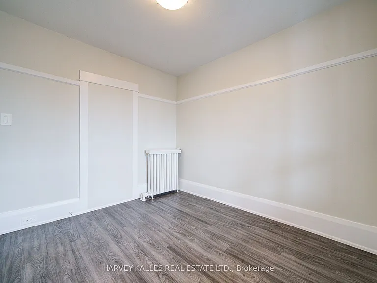 1074 Saint Clair Ave W #4 — Photo 27