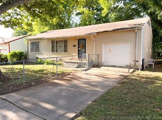 282 E 52nd Pl N, Tulsa, OK 74126