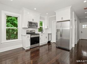 174 Coram Ave, Shelton, CT