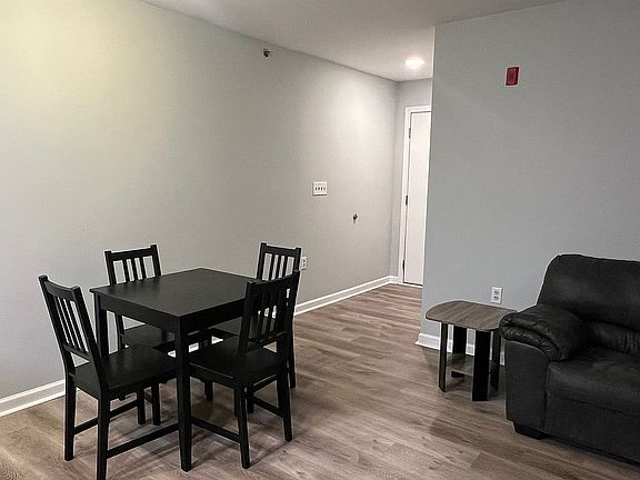 2nd image of 2455 Campus View Cir APT 303