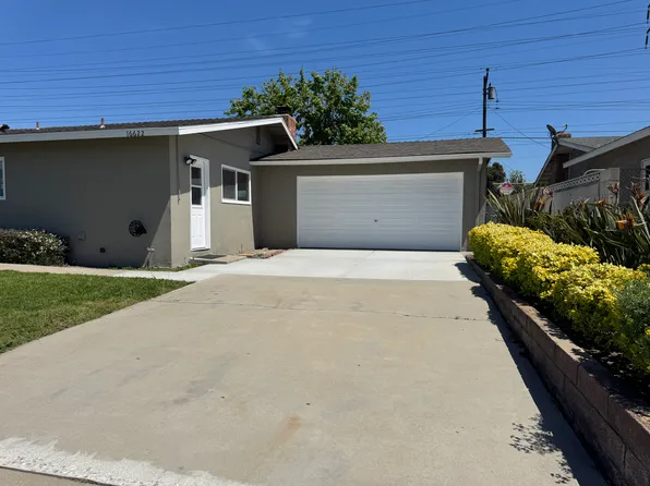 16622 Lucia Ln, Huntington Beach, CA 92647