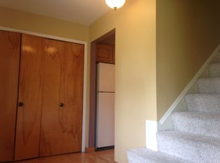 2902 Arrow Ln, Parma, OH